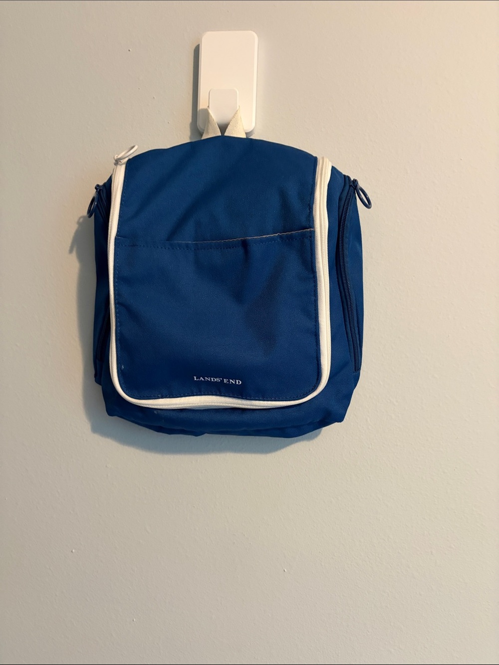 Lands' End Blue Hanging Toiletry Kit with White Trim